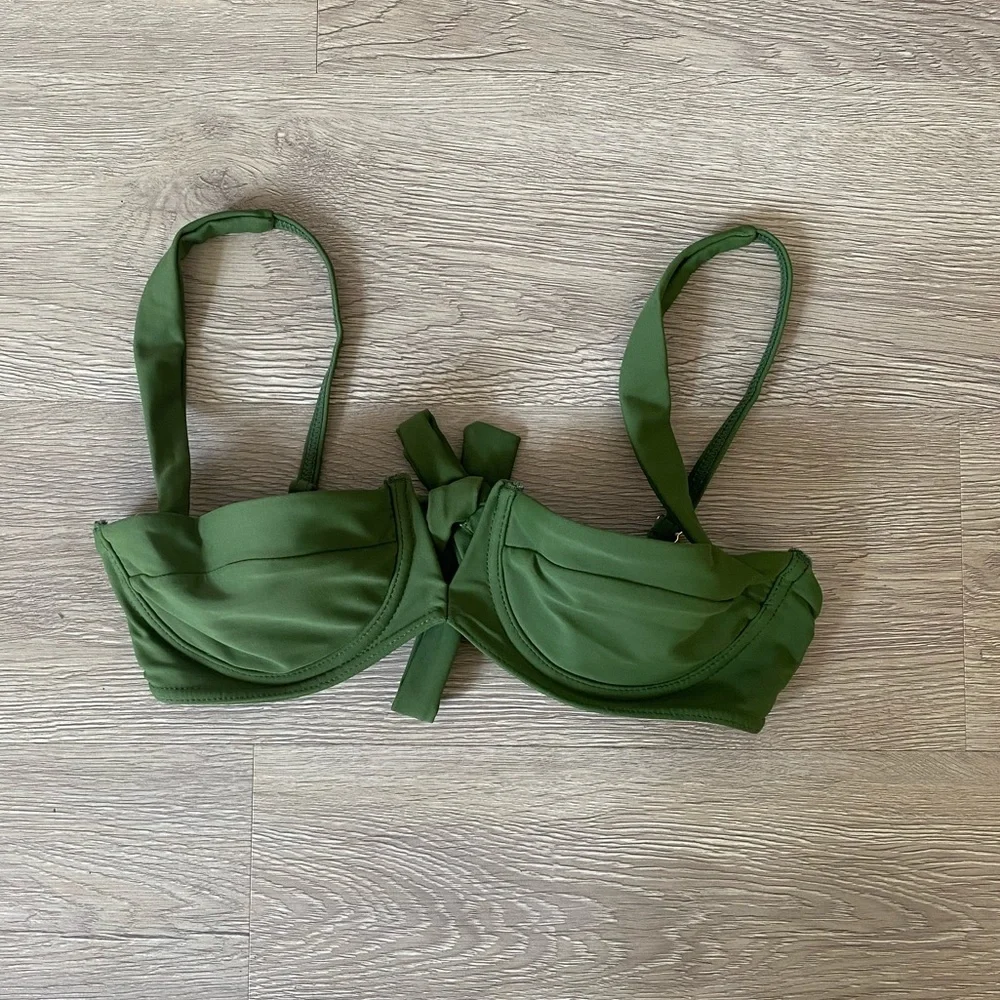 Monday Swimwear Clovelly Bikini Top